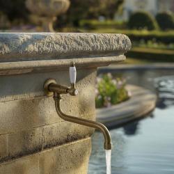 PB Classic mitigeur mural de lavabo avec levier blanc eau froide et long bec bronze 1208853602