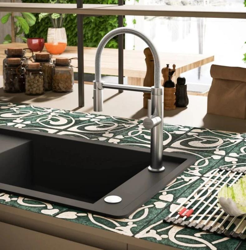 Franke Pescara Semi Pro L robinet de cuisine bec flexible aspect inox 115.0472.960