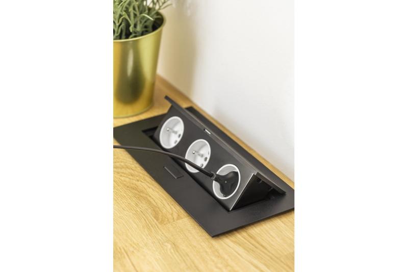 Prise encastrée rectangulaire 1208958682