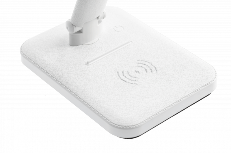 Decor Lampe de bureau LED IZUKA 6W 400lm AC220-240V 50/60Hz CCT chargeur inductif blanc. 1208962496