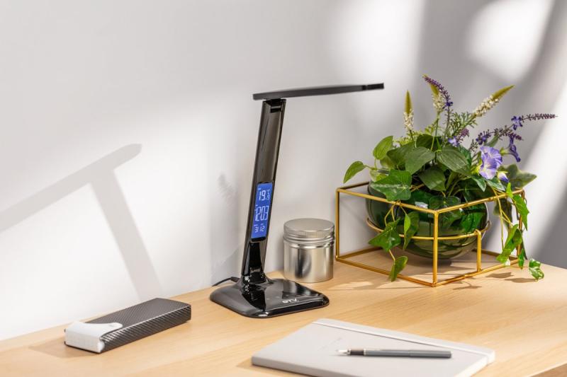 Decor Lampe de bureau LINEAR 7W 420lm AC220-240V 3-CCT 5 niveaux de gradation PF>0,5 RA>80 noire 1208962501