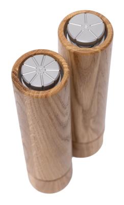 Woodsea Upside Down Oak - Moulin à sel en chêne Ø5.4x22.5 cm 1208971591