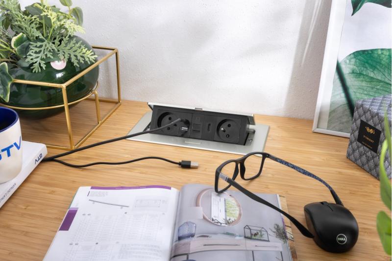 Prise de meuble MULTISOFT 2x Prise avec Terre, USB A+C, RJ45, HDMI, Câble d'alimentation avec prise, Aluminium