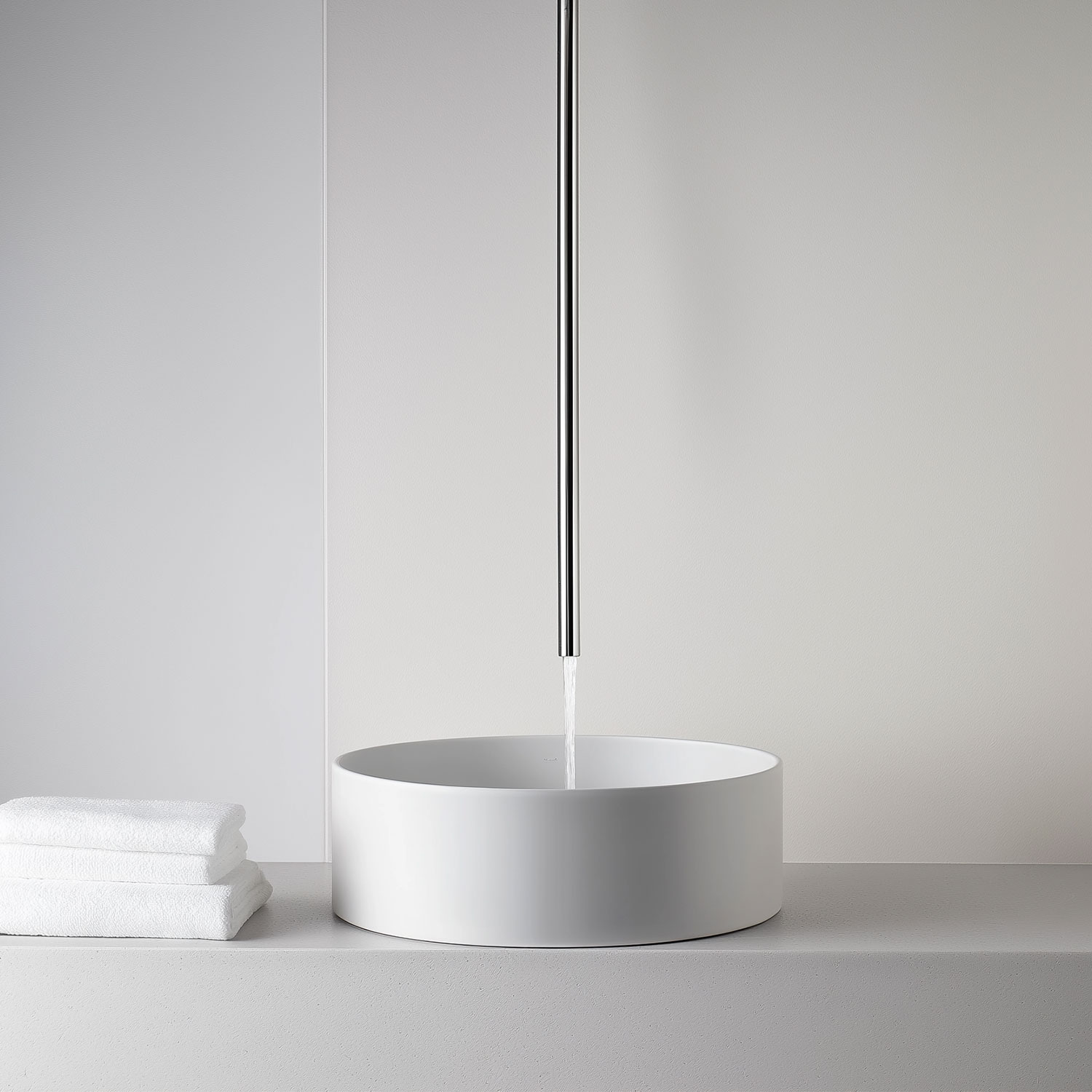 Robinets Montés au Plafond : Un Rêve de Design ou un Cauchemar Pratique ?